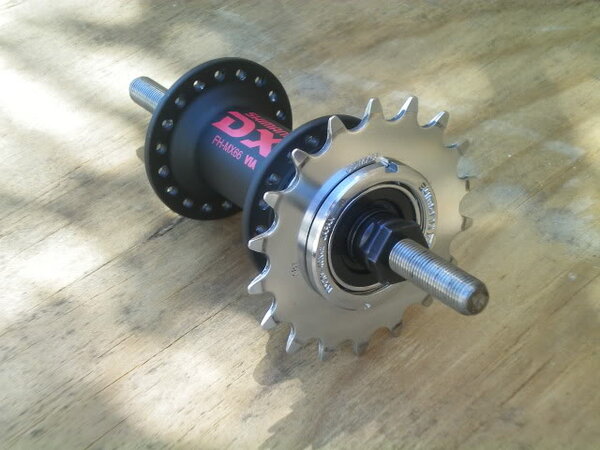 shimano dx hub.jpg