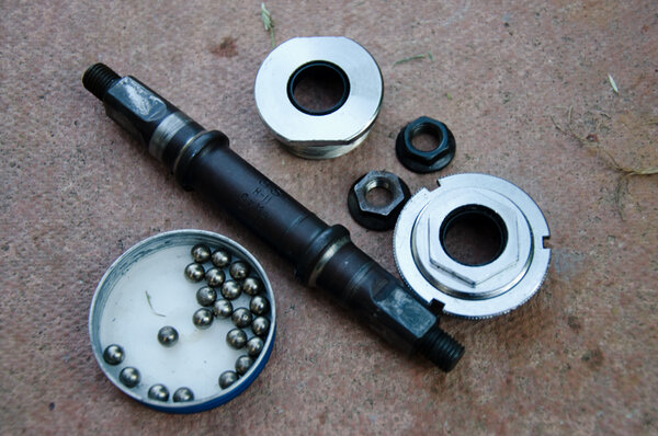 bottom bracket.jpg