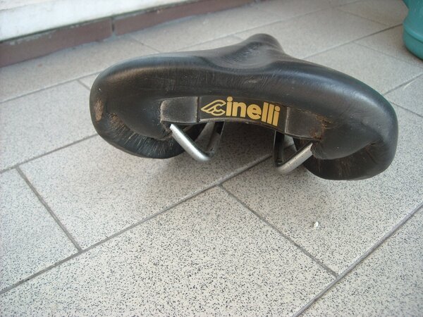 cinelli vertical saddle_05.jpg