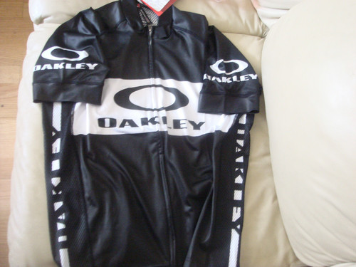 oakley jersey.jpg