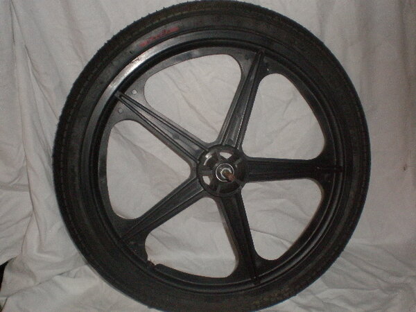 bmx wheels 002.JPG