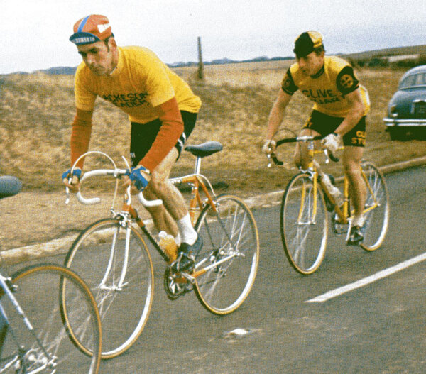 LesWest.GeoffWiles.IoW3Day1970.A.jpg