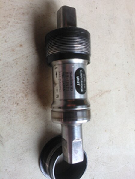 bottom bracket.jpg