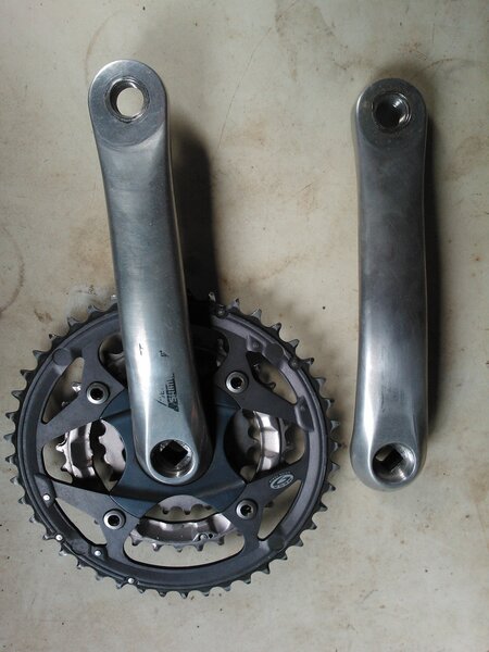 crankset1.jpg