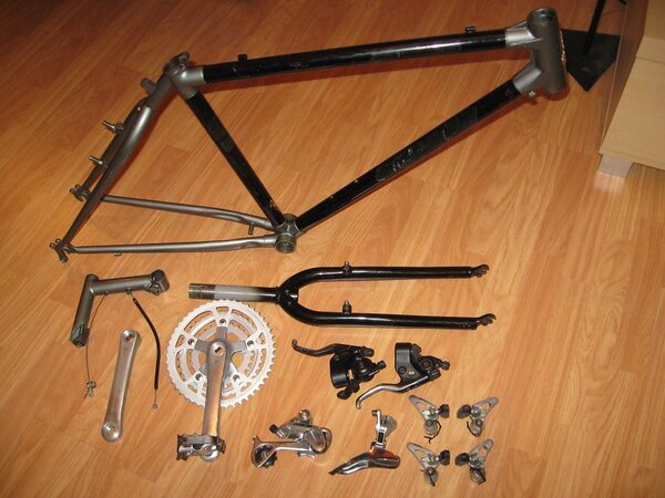 Frame, Forks & Components.jpg