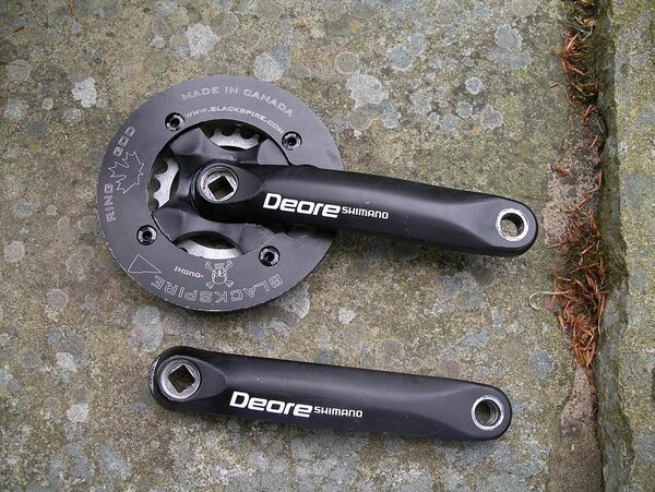 Shimano Deore Chainset.JPG