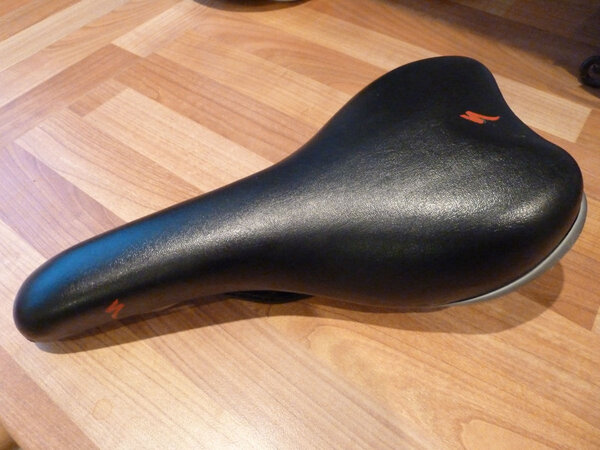 Spec saddle.jpg