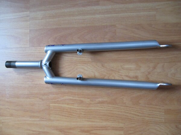 F7 Forks (before).jpg