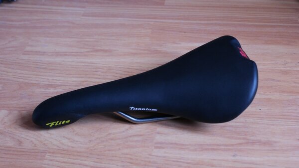 Selle Italia Flite Titanium Saddle.jpg