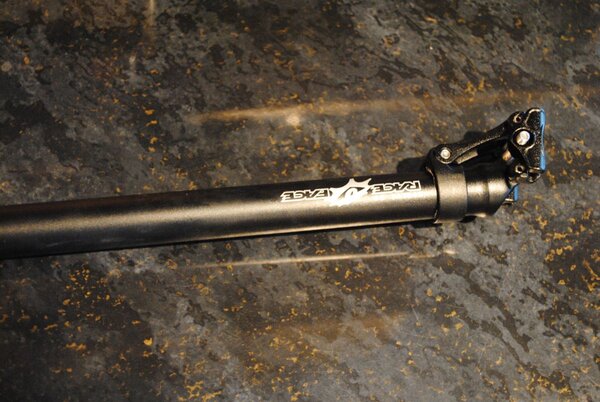 race face evolve xc 26.8mm seatpost.jpg