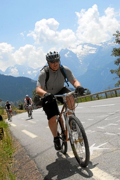 me on Alpe d'Huez.jpg