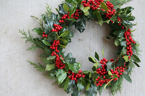 holly wreath.jpg