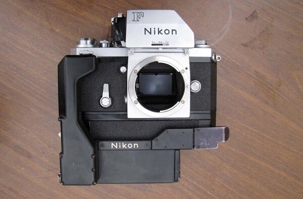 nikon f.jpg