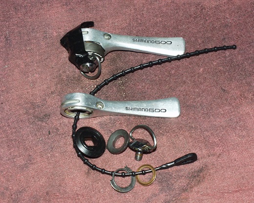 Shimano 600 F & R Shifter Levers.jpg