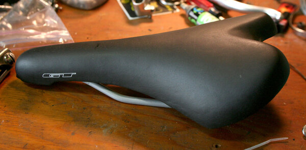 GT saddle 1 web.jpg