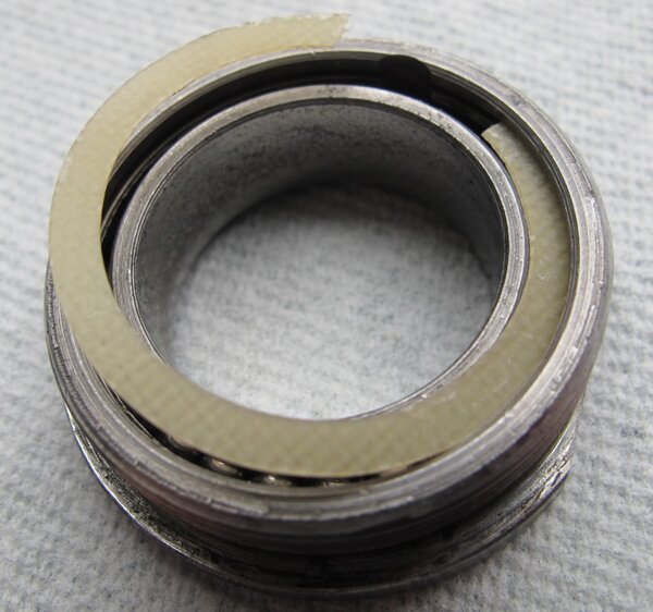 Glass fibre bearing seal.JPG