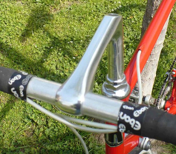 piros moser9 retrobike.jpg