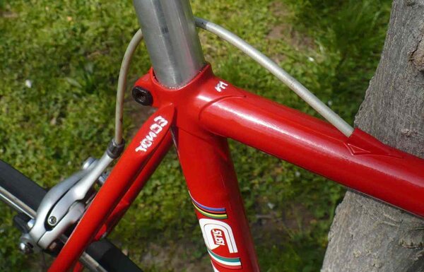 piros moser3 retrobike.jpg