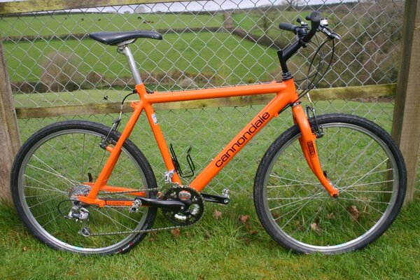 orange cannondale1.jpg