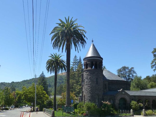 San Anselmo Church.jpg