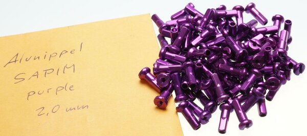 Nipples SAPIM 2,0mm purple NOS 02.JPG