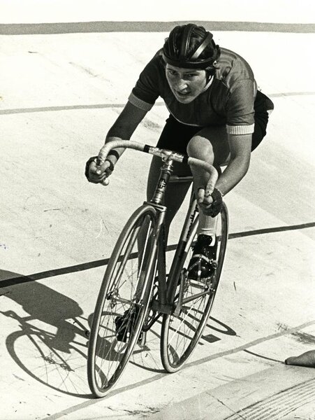 Maggie_Winning_Nat_Pursuit-1977.jpg