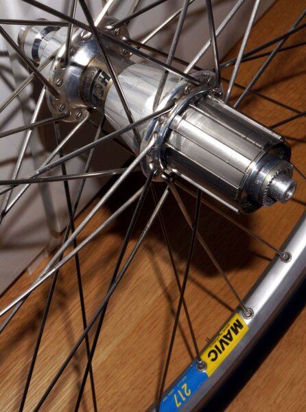 Hope Titanium  Mavic wheels MINT 07 Rear Hub.JPG