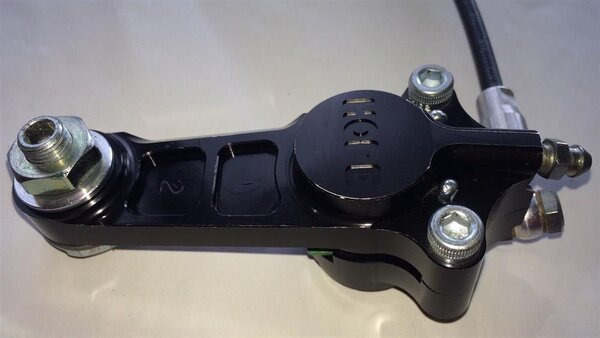 New Hope C2 sport lever on No2 caliper.JPG