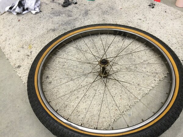 Ascent ex rim before.jpg