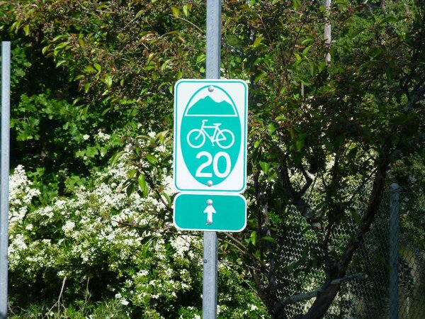 Bike Route Sign.jpg