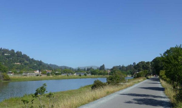 Corte Madera creek bike path.jpg