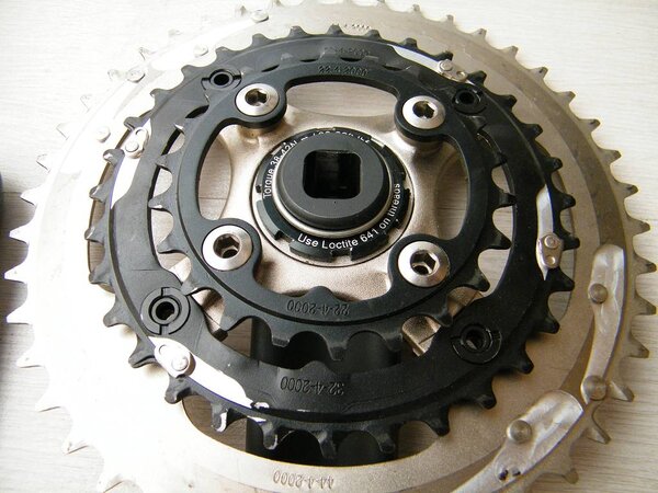 Guarnitura Bontrager Lite 5_(1024_x_768).jpg