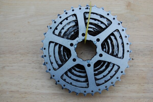 12 to 36 9 speed cassette back.JPG