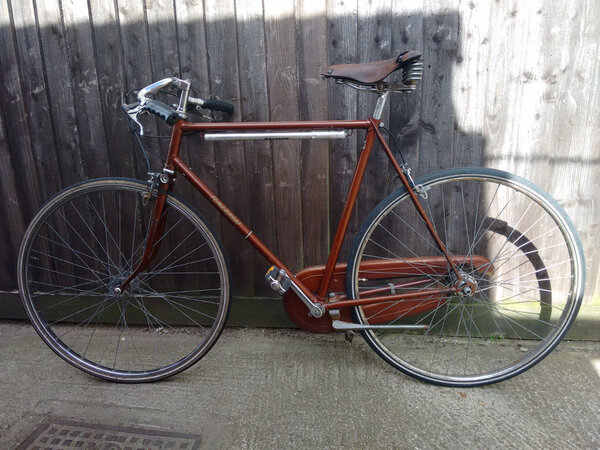 1975 Raleigh Tourist 2.jpg