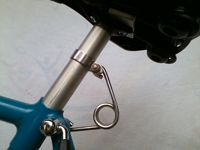 seatpost a.jpg