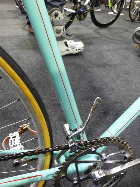 Campy manual front shifter.jpg