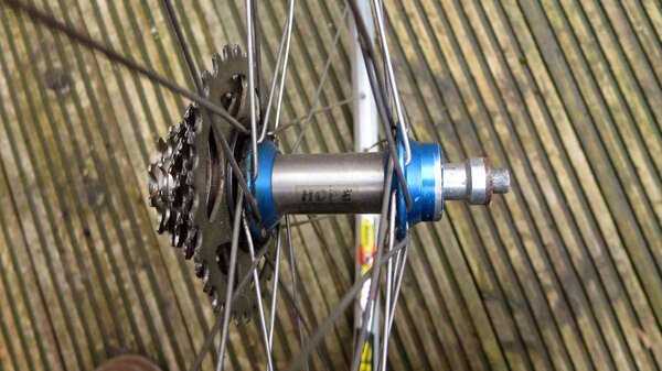 Rear hub closeup.jpg