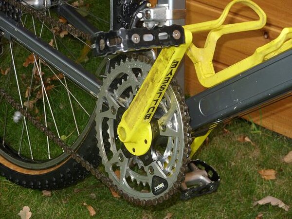 yellow bottle cage.jpg