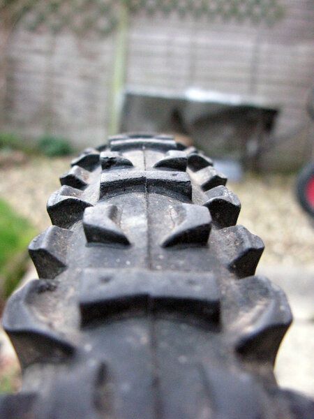 Panaracer Smoke Tread.jpg