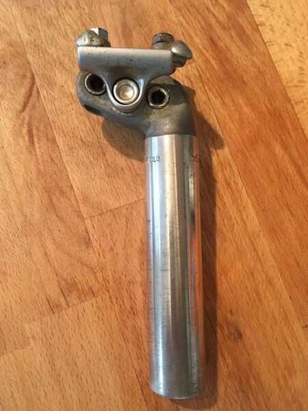 Record seatpost - 1.jpg