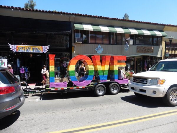 Parade float.jpg