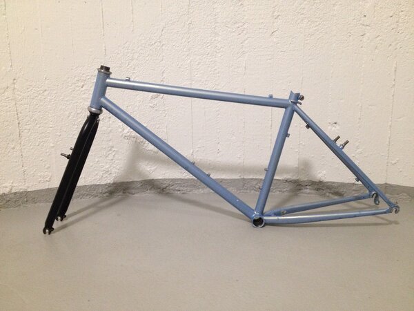 UnknownMtbFrame_P2_NoHeadset_01.JPG