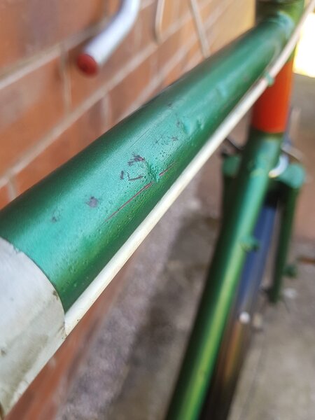 Holdsworth top tube.jpg