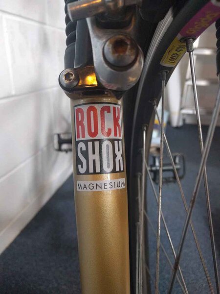 rockshox-2.jpg