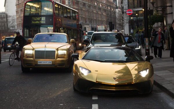 http_%2F%2Fcdn.cnn.com%2Fcnnnext%2Fdam%2Fassets%2F160330151915-gold-cars-pair.jpg