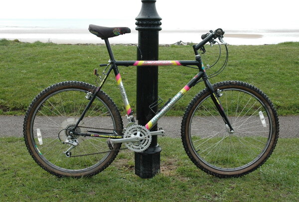 Mr K's MS Racing CR-1 1989.jpg