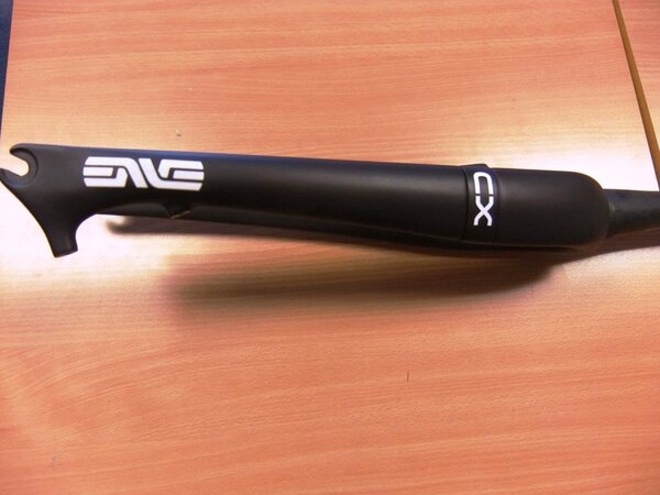 Enve CX forks 002.JPG