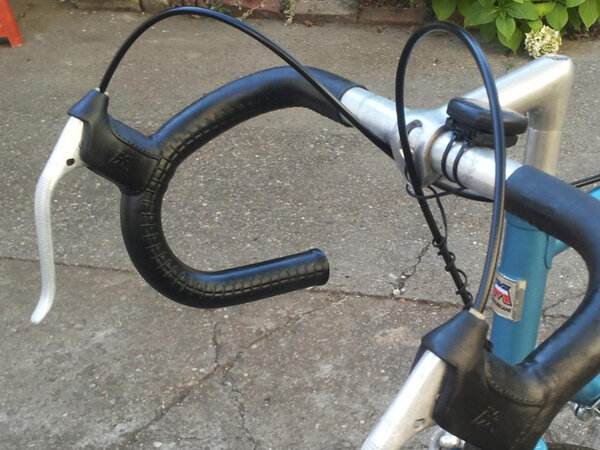 motobecane cockpit.jpg