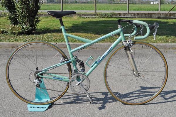 museeuw_paris_roubaix_bianchi_1994_0.jpg