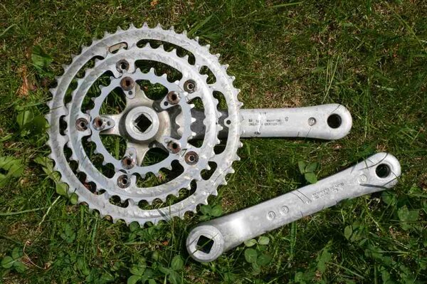 Deore Crankset 4.jpg